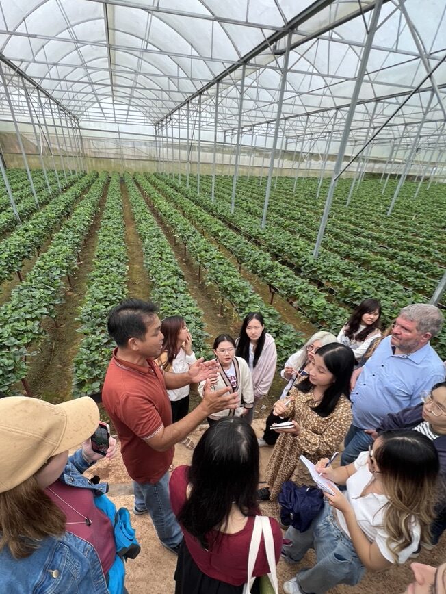 F05EC310-3063-4321-B580-AAA46B8C884A_1_105_c